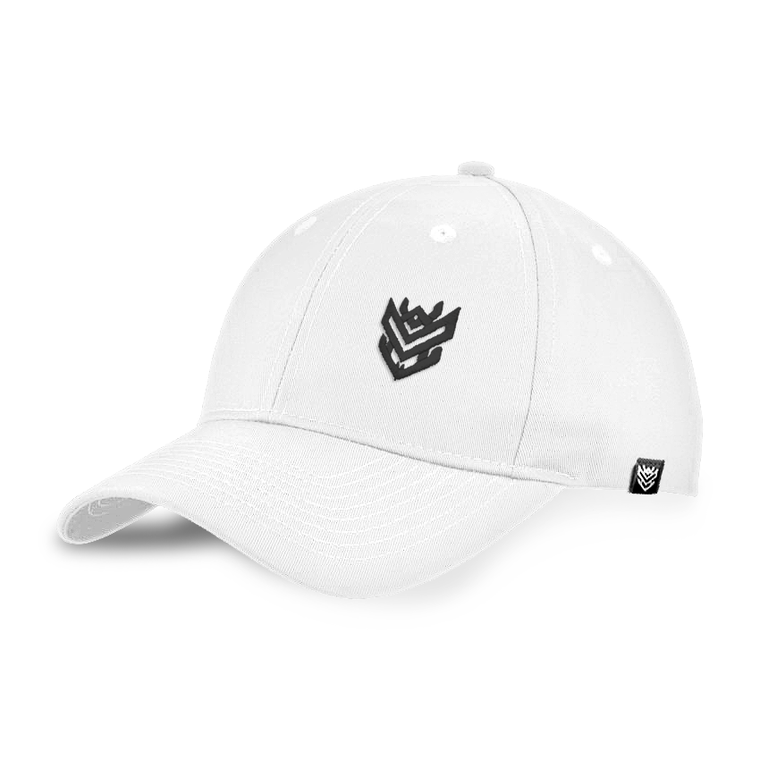 CZAPKA_Z_DASZKIEM_LOGO_WHITE_przod kopia.png